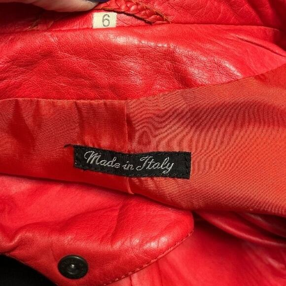 Perfect Vintage Bally of Switzerland Red Supple Leather Bomber jacket Women’s 6 - Picture 6 of 16